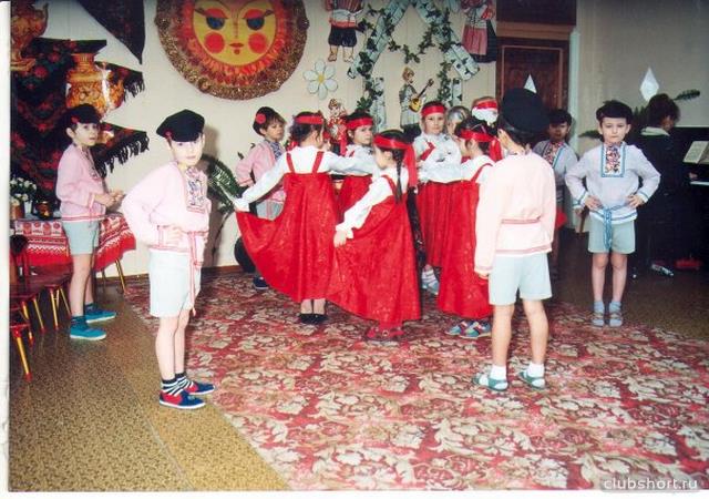 4978_kids_in_shorts_ru_379.jpg